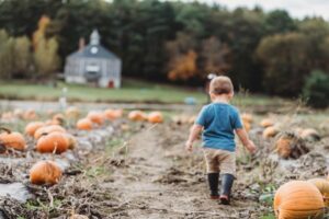 Be the Link: Helping Others